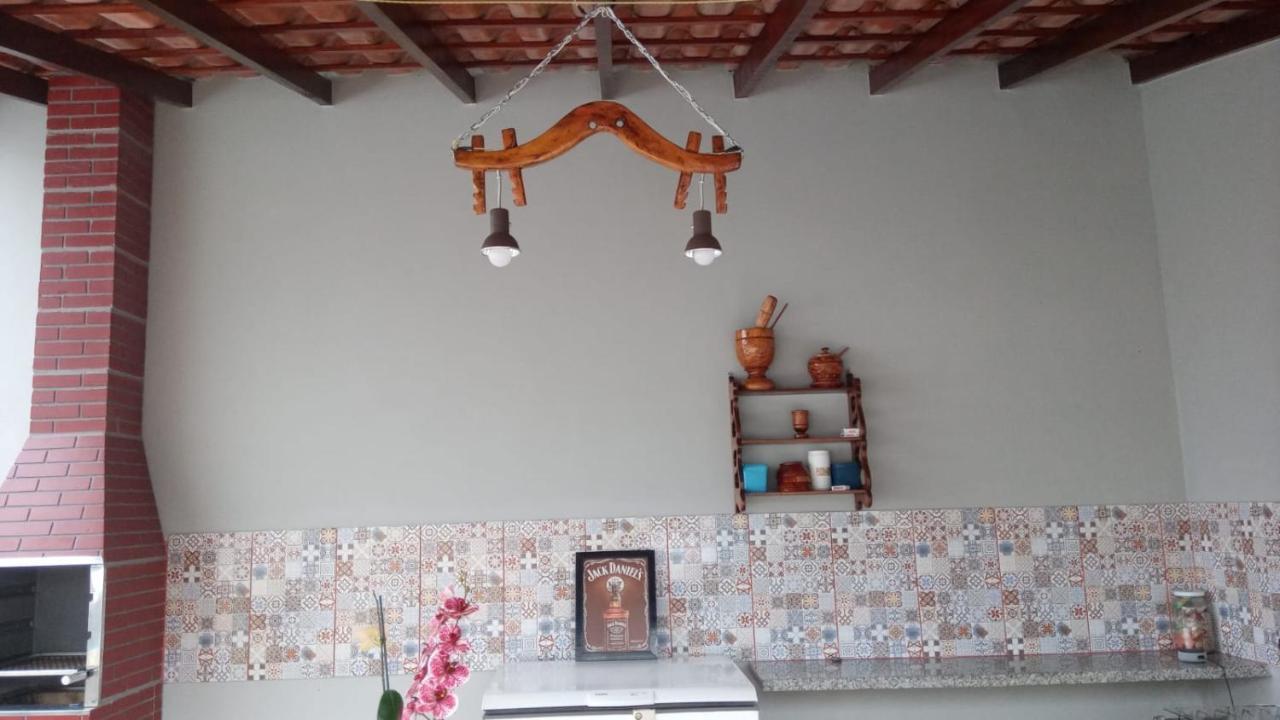 Casa nova com piscina próxima a praia e menos de 3km do centro de Ubatuba Exterior foto